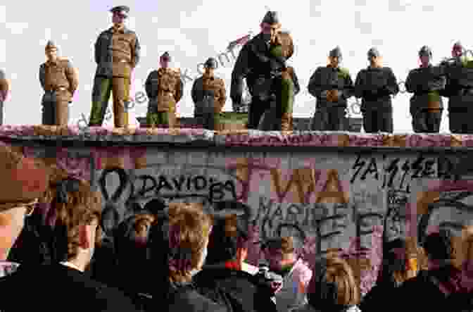 Fall Of The Berlin Wall, Berlin Explore Berlin: A Short History Of The German Capital In 81 Curious Episodes