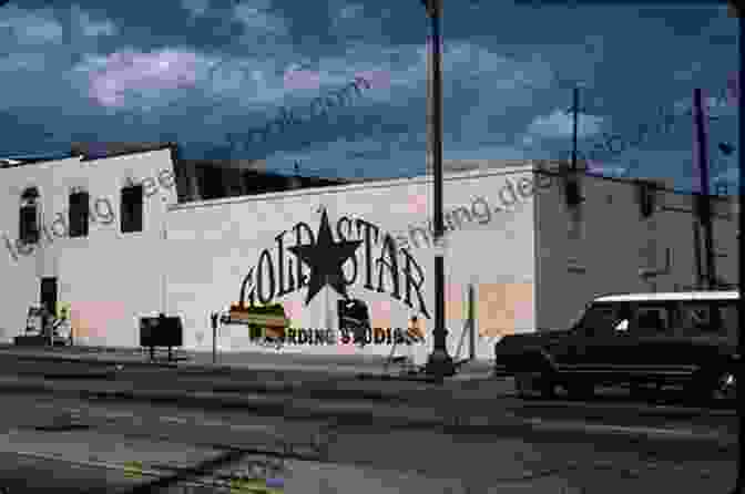The Exterior Of Phil Spector's Famous Gold Star Studios In Los Angeles, Where Many Iconic Records Were Recorded The Real 213 (Behind The Music Tales 10)