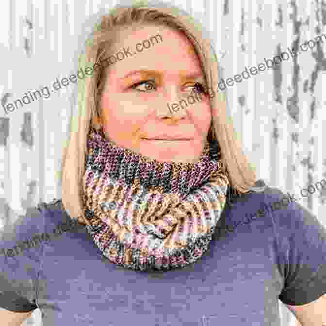 Tunisian Crochet Cowl With A Lace Like Pattern TUNISIAN CROCHET FOR BEGINNERS: Fundamental Tunisian Crochet Techniques And Projects